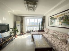 时代广框架 3楼 96平 2卧室 精装 保持好 42.8万 时代广框架 3楼 96平 2卧室 精装 保持好 42.8万