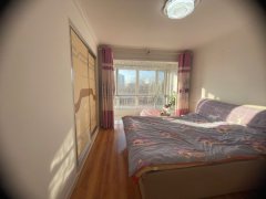 丽景馨城平地起三楼92平三室精装拎包入住45.8万诚心出售