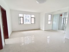 荣盛小区6楼西边户 全明户型 简装未住 3居室 证件齐全