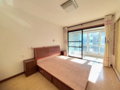 丽景馨城四楼84.49平两室精装带车库47.8万诚心出售