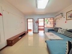 丽景馨城四楼84.49平两室精装带车库47.8万诚心出售