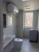 海世界新房首租