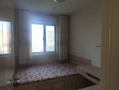 华悦新城北区一楼三室对外出租