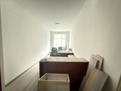 31.8万丰泽园2楼120平三室简装