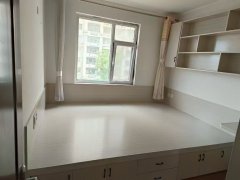 荣盛小区电梯3楼 采光很好 南厅 3居室 证全 支持贷款