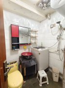 老中医院附近 荷塘北区2楼 简装 小三居带地下室 证件齐全