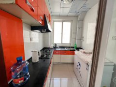 三环南区,84平,三楼,精装,有地下室16平,35.8万 三环南区,84平,三楼,精装,有地下室16平,35.8万