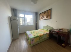 三环西区A区3楼125平三室精装送地下室65.8万