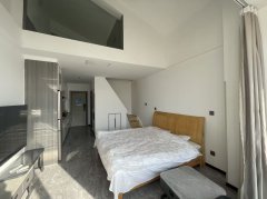 CF楼房出租：启航万润城电梯五楼50平LOFT两室精装修出租