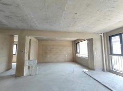 CF成山御苑电梯洋房三层共五楼154平三室毛坯房