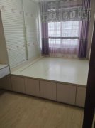 急售成山奥苑4楼87平两室精装带地下室