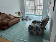 海山逸品华庭二楼136平简装49.8万