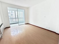 蒲头社区1楼 一梯一户94平 三室一厅简单装修 带地下室