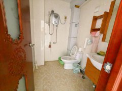 便宜! 刘家小区~大润发东 126平 3室2卫 精装 有车库