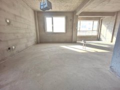 华悦新城2楼98平 3卧室 边户 仅售28.8万 s