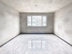 府新旁边 双河名居3楼带车库 全明户型 土建已做 支持贷款