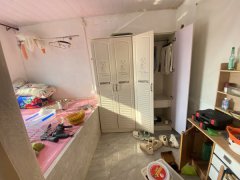 实验中学北！精装修3间小房！拎包入住！开车距市里3**！