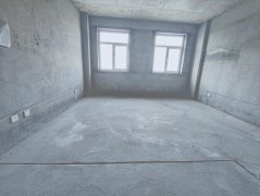 CF成山锦苑市府旁边框架一楼110平毛坯房