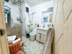 CF三环嘉苑四楼共五楼80平带地下室精装修34.8万