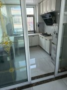 青阳东区二楼东边户。