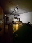 :三环嘉苑 框架1楼81.8平 带南向 车库 捡漏39万 s