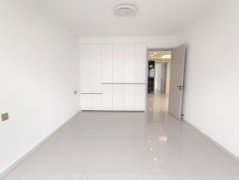 现代精装婚房未住 三环富润苑2楼 93 3居室 带地下室 s