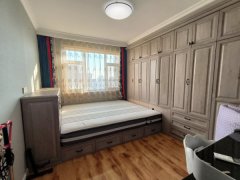 荣安小区17楼125平三室豪装带储藏室送露台60万急售捡漏 荣安小区17楼125平三室豪装带储藏室送露台60万急售捡漏