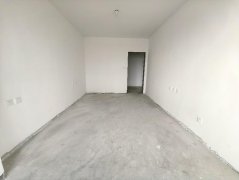 二小二中高阳小区电梯前排8楼81平两室半装