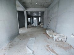 义乌 润德名园1楼89平 带小院！！带地下室 证全