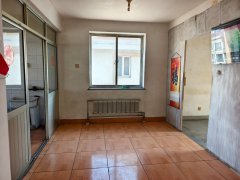 姜家小区5楼92平不是顶14.8万