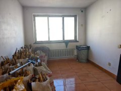 蜊江书包房 姜家小区5楼不是顶 毛坯 2室2厅 证件齐全