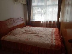 荣成市崖头街道青阳西区103号楼西单元3楼东精装修拎包入住