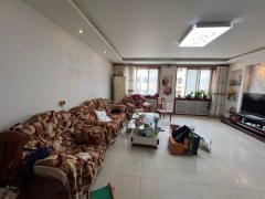 世纪小区,161平,四居室两卫,精装,带地下室,55.8 世纪小区,161平,四居室两卫,精装,带地下室,55.8