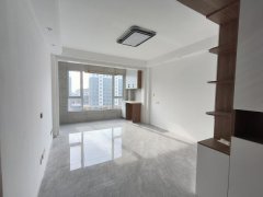 书香世家四楼95平两室现代精装未住带地下室诚心出售