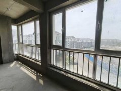 鑫水华庭电梯洋房3楼，总层5楼，114.55平三室两厅两卫