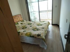 三环嘉园 5楼81平 送阁楼 带大露台 装修 仅35.8万