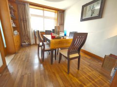 降啦！新世纪花园小区1楼139平 南阳厅 装修 3卧