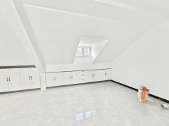 降！书香世家5楼带阁楼147平 送露台！精装未住 证全