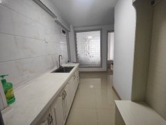 振华万隆国际7楼南向公寓一室一厅精装全款