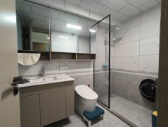 三环南区4楼110平三室精装短住带地下室