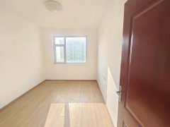 三环西区，1楼，110平，三室两厅，带地下室43.8万