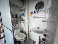 商云小区，二楼，53.4平，带地下室，精装，13.8万