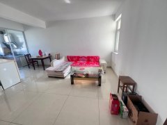 三环西区 B区，99平，10楼，两居室，带地下室，49.8万