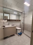 三环南区4楼 3室朝阳 全屋精装修 可做婚房 证件齐全