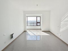 中骏世界城电梯5楼共16楼 精装未住 3室2厅2卫 支持贷款