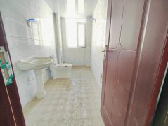 CF蒲头小区义乌北面二楼111平三室简装修45.8万