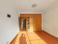 义乌 高阳小区1楼147平 南厅 3室2卫 位置好 s