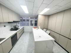 三环南区 110平 现代精装婚房 3阳卧 北厅 s