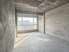 六福苑3楼 毛坯 3居室带地下室8平 证件齐全