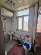 高阳小区步梯四楼（共六层）46平一室一厅